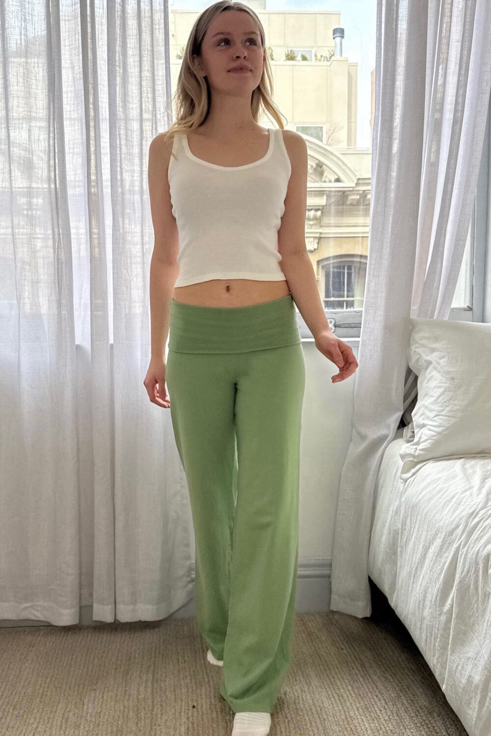 Priscilla Pants | Light Olive Green / XS/S