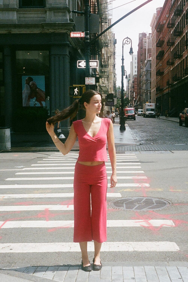 Priscilla Capri Pants | Red / XS/S