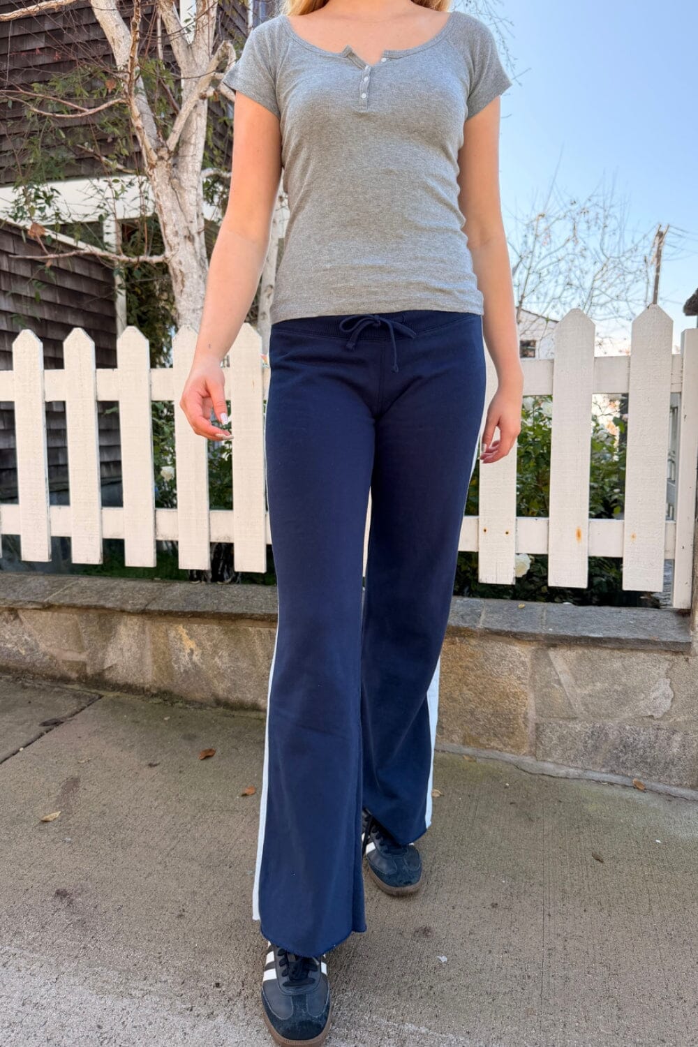 Hilary Striped Yoga Pants | Navy Blue / XS/S