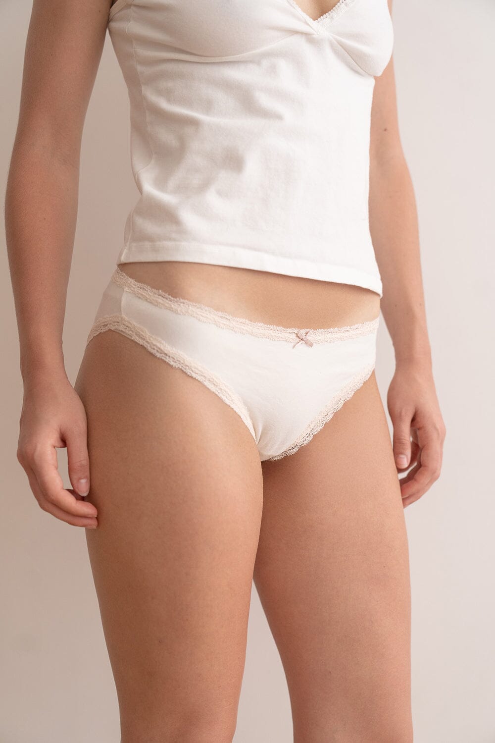 Lace Underwear | White / XS/S