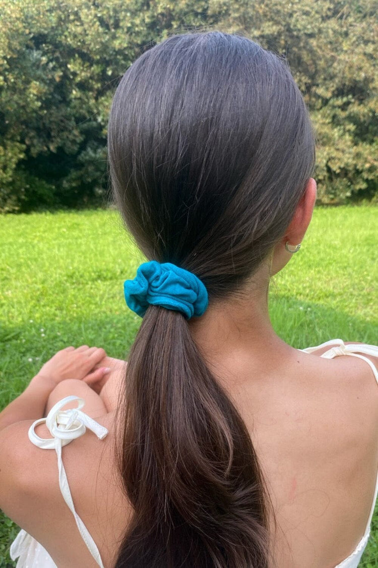 Basic Scrunchie | Bright Blue