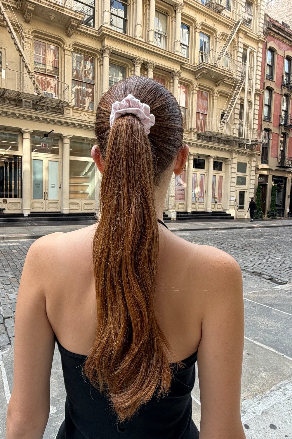 Basic Scrunchie | Light Pink